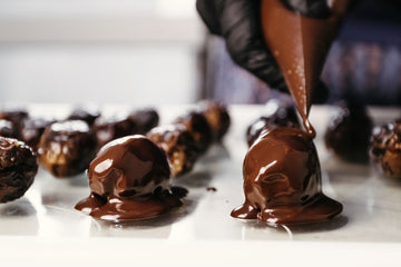 Chocolate dates (300g)