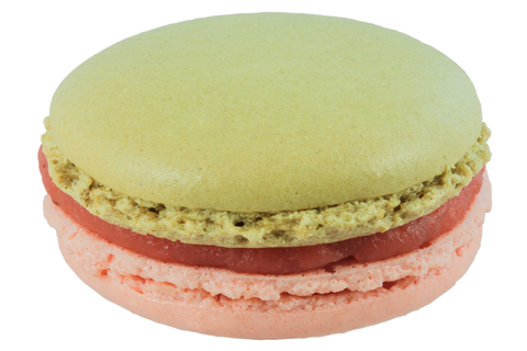 “Fragola &amp; Basilico” macarons 